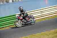 Vintage-motorcycle-club;eventdigitalimages;mallory-park;mallory-park-trackday-photographs;no-limits-trackdays;peter-wileman-photography;trackday-digital-images;trackday-photos;vmcc-festival-1000-bikes-photographs